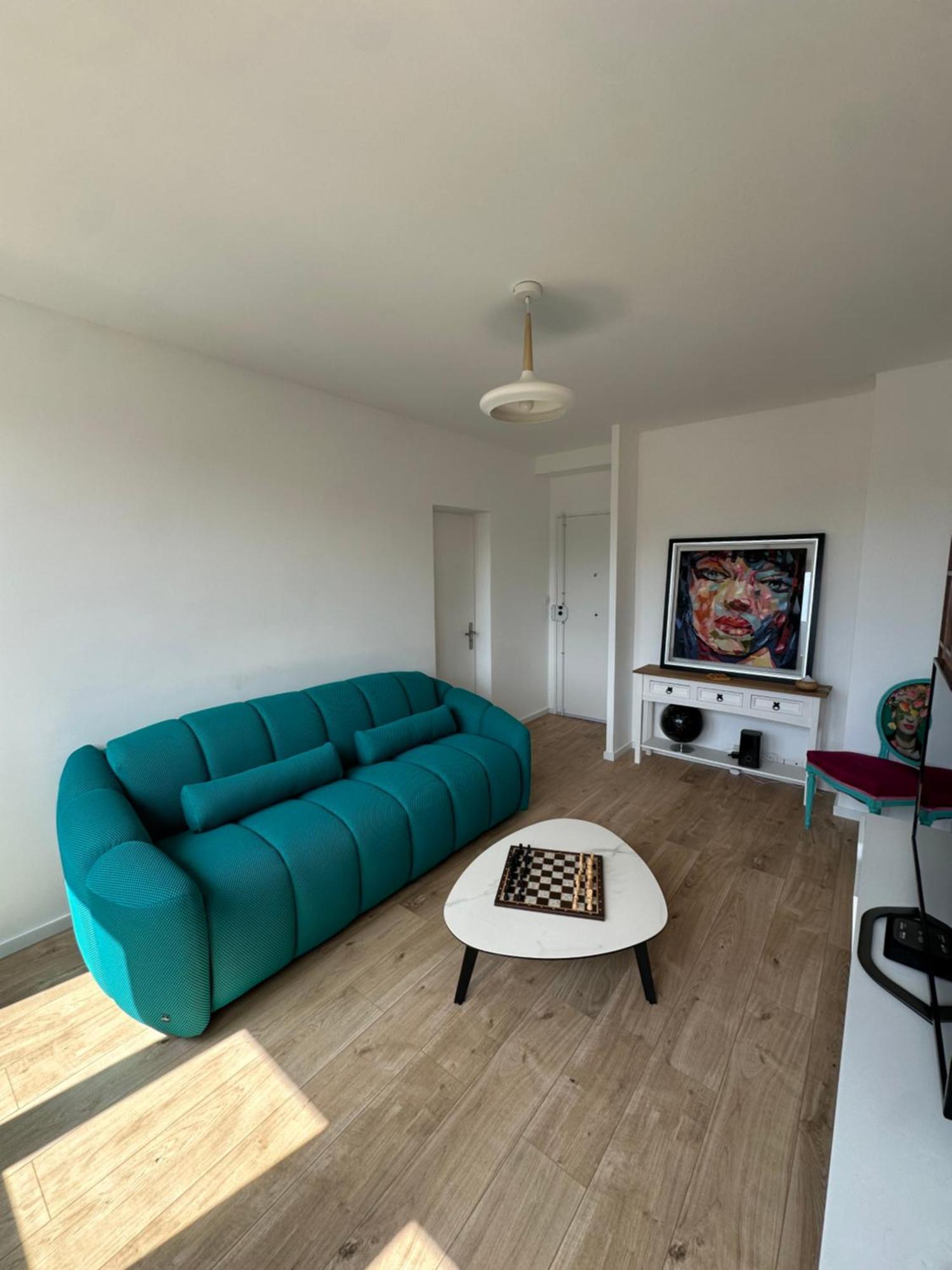 Des Calanques Apartment *